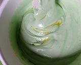 Foto langkah ke 4 dari resep Bolu Pandan Panggang.
