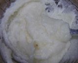 A picture of step 2 of Naan khatia.