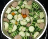 Foto langkah ke 3 dari resep Sup Oyong Baso.