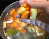 Foto langkah ke 3 dari resep Sop Ayam Klaten - Simple & Enak.