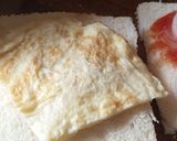 A picture of step 2 of Shami kabab sandwich.