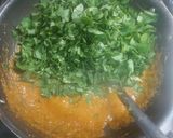 A picture of step 3 of Paneer green peas methi malai.