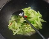 Foto langkah ke 2 dari resep Tumis Labu Siam/Manisah Simple.