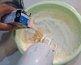 Foto langkah ke 4 dari resep *BOLU SUSU OREO*.
