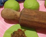 Foto langkah ke 6 dari resep Bakpao Daun Kelor No Mixer.