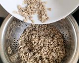Fermentierte 🌻Sonnenblumenkerne Kräuterkäsetörtchen Rezeptschritt 2 Foto