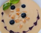 Tejszínes, vaníliás sárgadinnye krémleves recept fázis 3 fotója