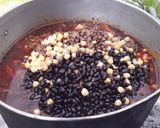 Foto del paso 5 de la receta: Guiso de legumbres a la leña
