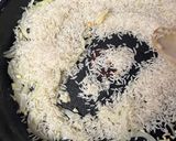 Une image de l'étape 1 de Riz safrané et ses brochettes de gambas sautées au citron.