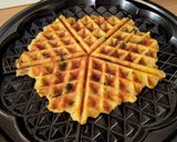 Sós gofri, maradék törtburgonyából (glutén- és tejmentes) recept fázis 2 fotója