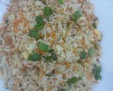 A picture of step 3 of Egg fried rice.