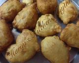 A picture of step 4 of Mysore bajji.