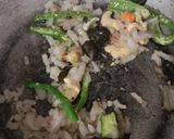 A picture of step 3 of Veggie daliya upma.