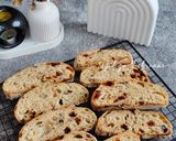 Foto langkah ke 16 dari resep Cranberries Sourdough Bread 77%.