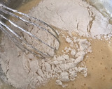 Foto del paso 4 de la receta: Bizcocho de "Felicidades María, 2o aniversario de mamá de Mateo💐"