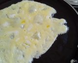 A picture of step 2 of Egg Roll.