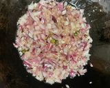 मटकीची भाजी (matkichi bhaji recipe in marathi) रेसिपी स्टेप 2 फोटो 