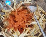 Foto langkah ke 5 dari resep Sambal Goreng Bunga Pisang.