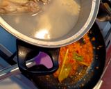 Foto langkah ke 4 dari resep Ayam Woku Tidak Pedas.