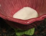 A picture of step 1 of Berry Medley Shake 🍓🍓.