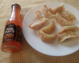 Foto del paso 4 de la receta: Lomos de merluza con salsa de almendra y Gyozas de pollo