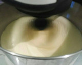 Foto langkah ke 2 dari resep Sponge Cake Coklat Potong.