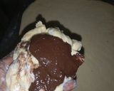 A picture of step 4 of Spiral chocolate bread.