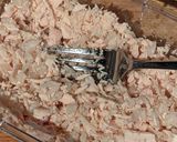 A picture of step 3 of Tuna Mayo Sando.