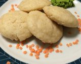A picture of step 4 of Masoor Dalia Idli (Red lentil and whole cracked wheat steam cake).
