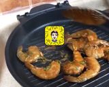صورة لخطوة 3 من وصفة طريقة عمل الكيس البحري بسمك وحبار و سكود وروبيان وقباقب (استكوزا)