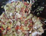 চিকেন ওয়ান পট সুপ (Chicken one pot soup recipe in Bengali) রেসিপির ধাপ 5 ছবি