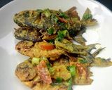 Foto langkah ke 4 dari resep Ikan Bawal bumbu Kuning.