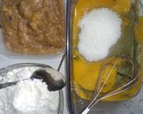 Foto langkah ke 1 dari resep Bolu pisang kukus meses (No mixer, no oven, takaran sendok).