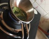 A picture of step 2 of Tadka style tri colour steam dhokla.