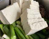 A picture of step 6 of Beef with Tofu(No Mirin needed).