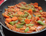 Foto del paso 2 de la receta: Arroz con carne (aprovechamiento)