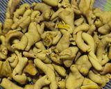 Foto langkah ke 1 dari resep Usus Ayam Sambal Bawang.