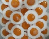Foto langkah ke 7 dari resep Puding telur mata sapi.