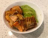 A picture of step 5 of Teriyaki Salmon Avocado Bowl.