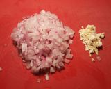 Foto del paso 2 de la receta: Arroz basmati con almejas en su jugo