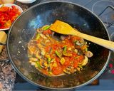 A picture of step 2 of Vegetable paella 🥘.