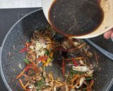Foto langkah ke 6 dari resep Bihun Kecap Masala Special 🌿🥢 🇮🇩 🇮🇳.