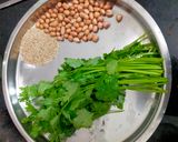 A picture of step 2 of Undhiyu.