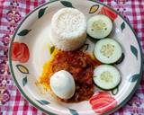 Cucumber Egg Gravy and Scooped Rice recipe step 1 photo