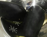Foto del paso 1 de la receta: Berenjenas rellenas con tofu ahumado