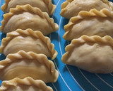 Foto langkah ke 10 dari resep Karipap pusing.