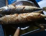 Foto langkah ke 1 dari resep Ikan kembung acar kuning.