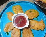 A picture of step 6 of Crispy aloo pakora.