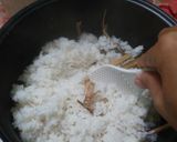 Foto langkah ke 4 dari resep Nasi Uduk Magic com.