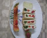 A picture of step 4 of Sandwich with fruits.